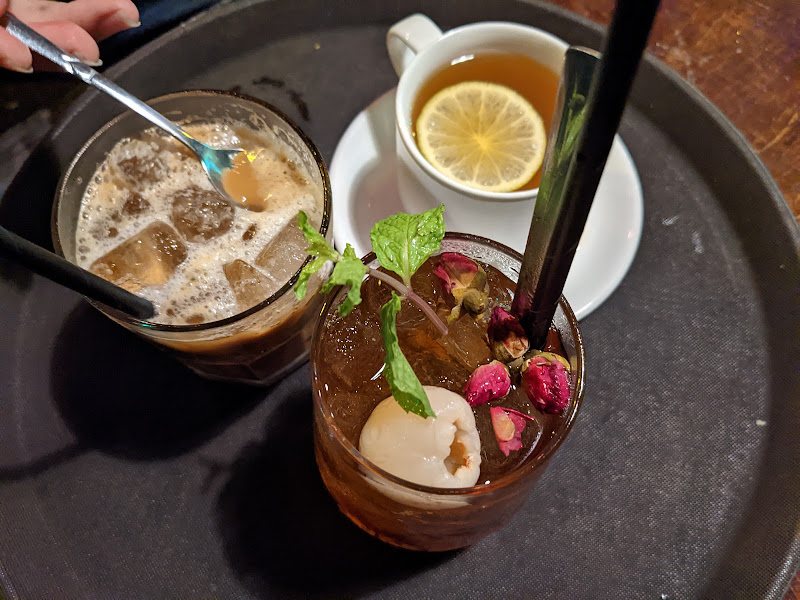 Cú Trên Cây Coffee