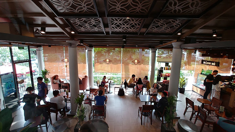 Highlands Coffee