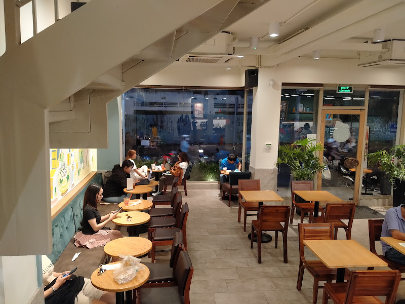 Highlands Coffee Thăng Long