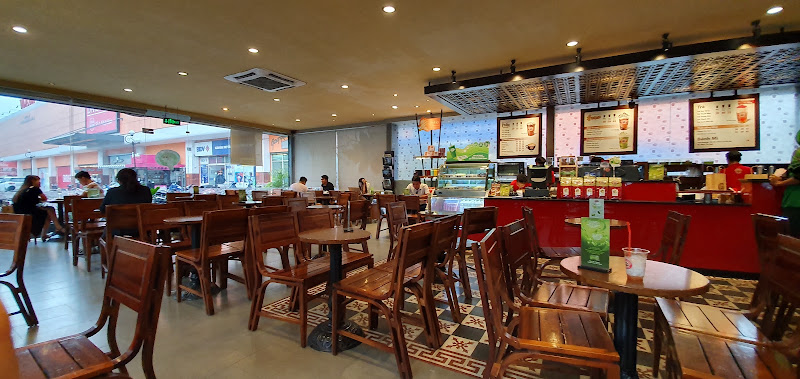 Highlands Coffee Vincom Cộng Hòa