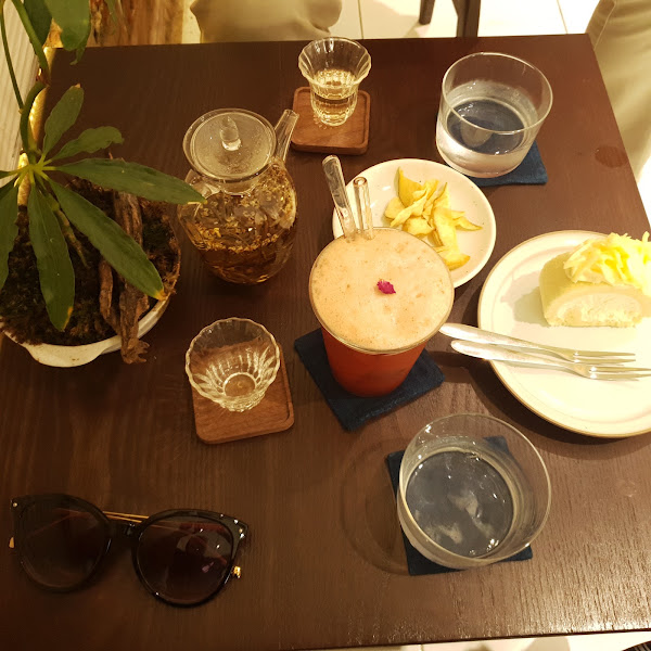 Lạc Teahouse