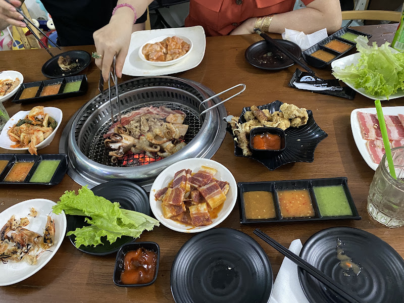 LẨU NƯỚNG KHÔNG KHÓI LIÊN LIÊN 炭火焼肉