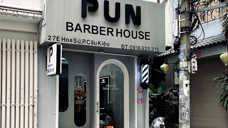 Pun Barber House